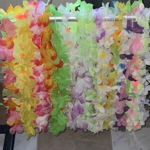 6/$20 Hawaïen Party Necklace